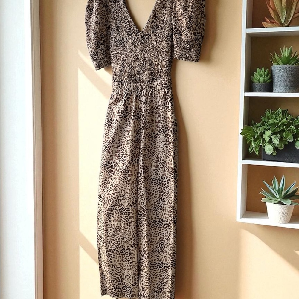 Sea Calla Women's Cheetah Print Smocked‎ Waist Jumpsuit Size 6 Animal Print